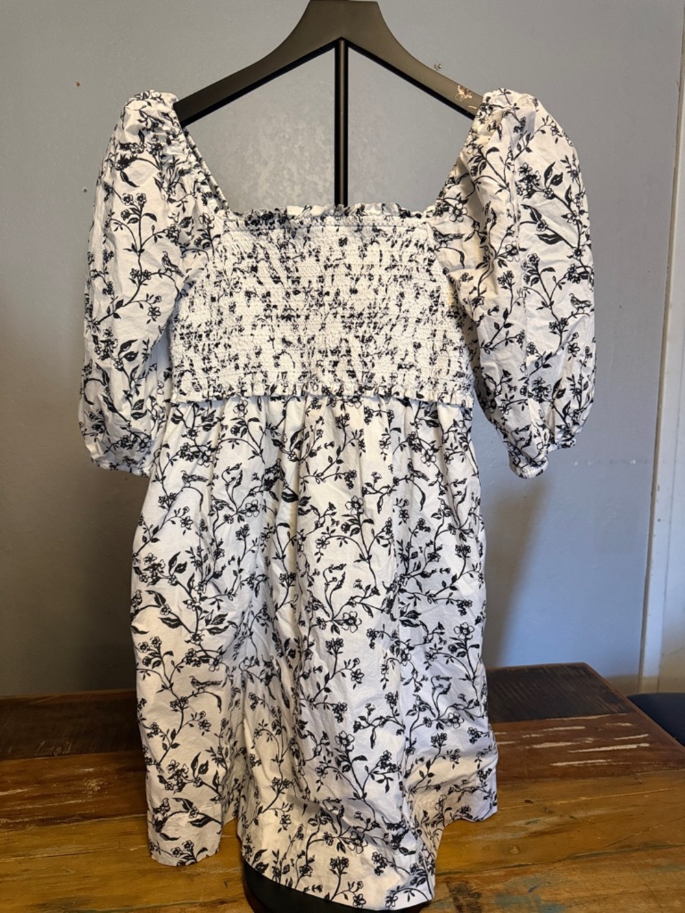 American Eagle Smocked Puff Sleeve mini Dress in White with Black Floral Print
